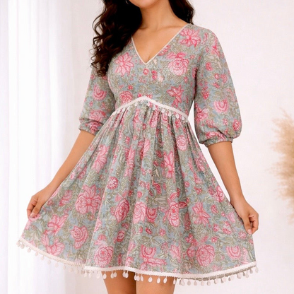Seashell Meadow Mini Dress - Mint
