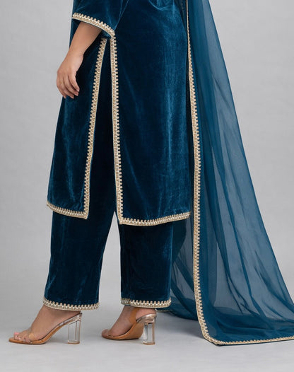 The Luxe Velvet Kurta Set