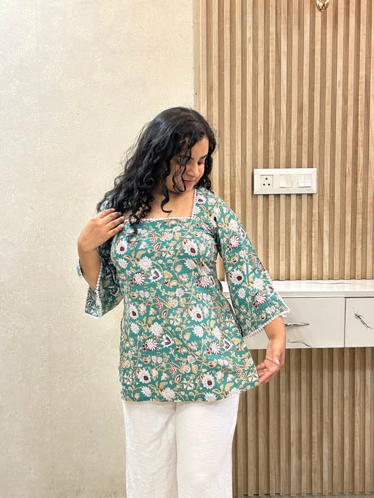 Gul Bloom Short Kurti