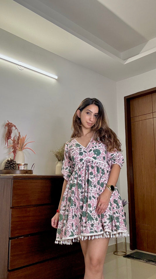 Seashell Meadow Mini Dress - Ivory