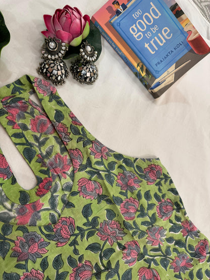 Baghni Floral Long Kurti